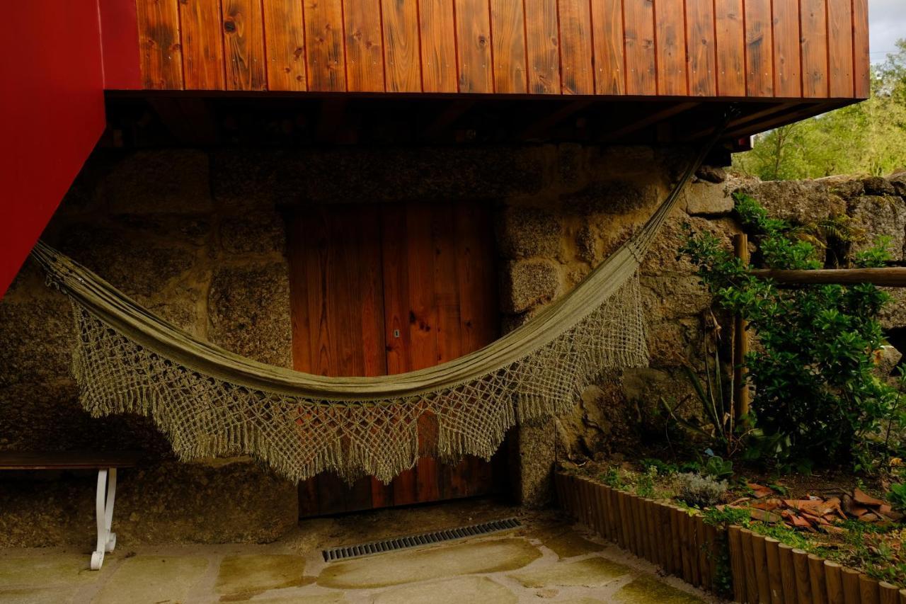 Refugio House Natura Moinho De Agua - Eco House Guimarães Extérieur photo